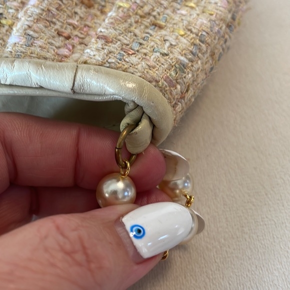 Violette Nozieres VINTAGE Tweed leather small pieces decorative flower pearls - Picture 14 of 17